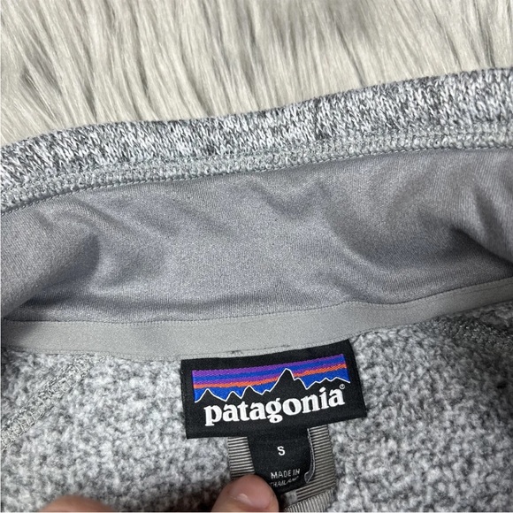 Patagonia 1/4 Zip Better Sweater Gray Size Small - Picture 4 of 16